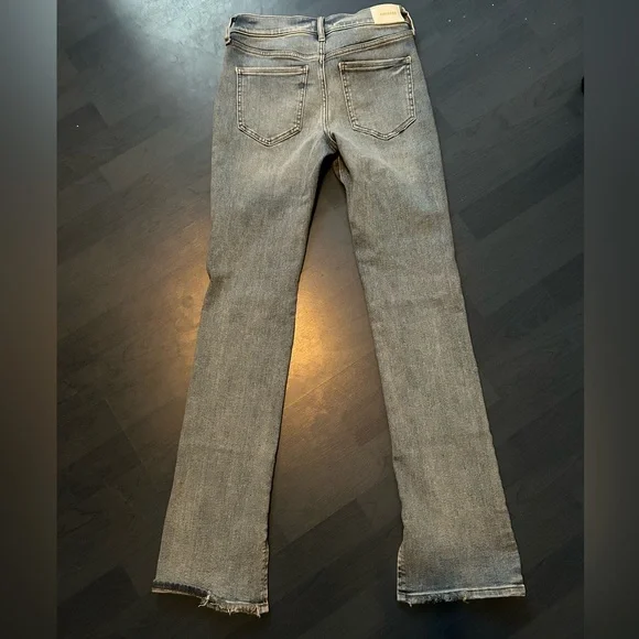Express Mid Rise Jeans - Picture 3 of 12